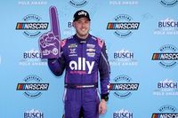 Alex Bowman brings the heat on a cooling Homestead track to claim Cup pole