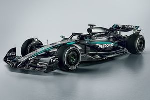 Mercedes W16 unveil
